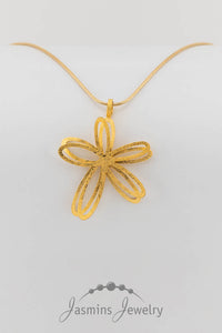 3D Kettenanhänger in Blütenform aus 925-Sterling-Silber vergoldet